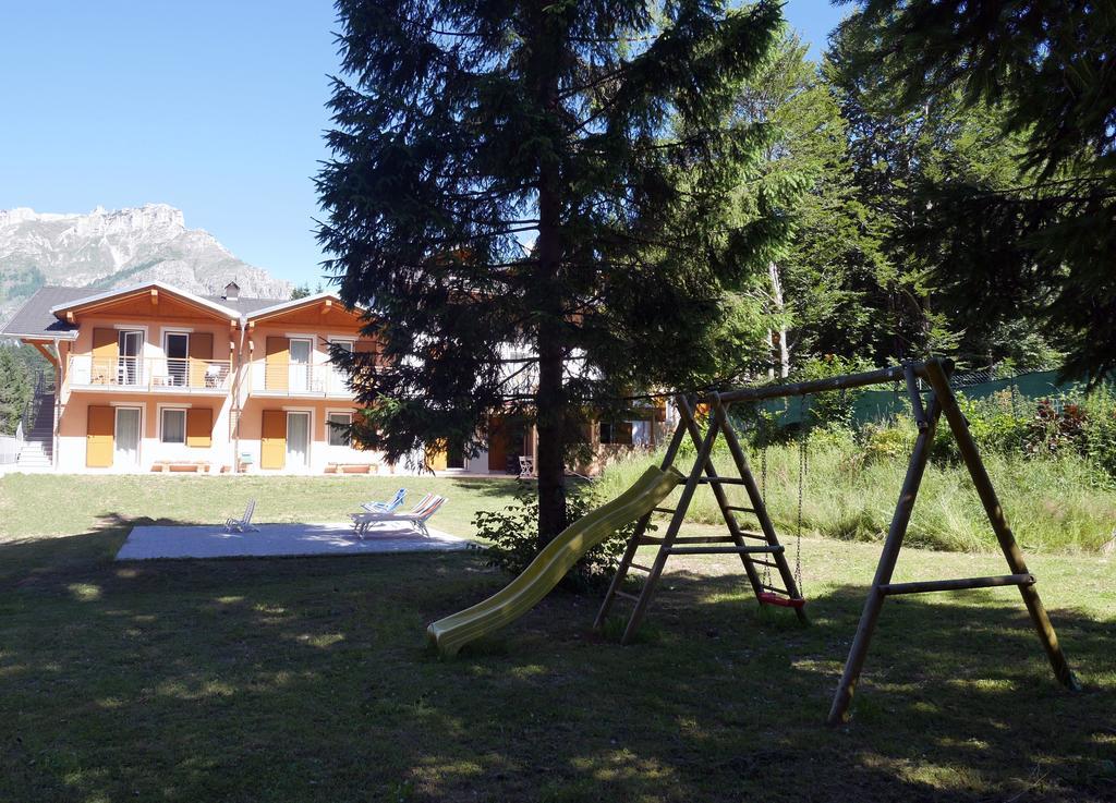 Hotel Elbele Garni Folgaria Zewnętrze zdjęcie