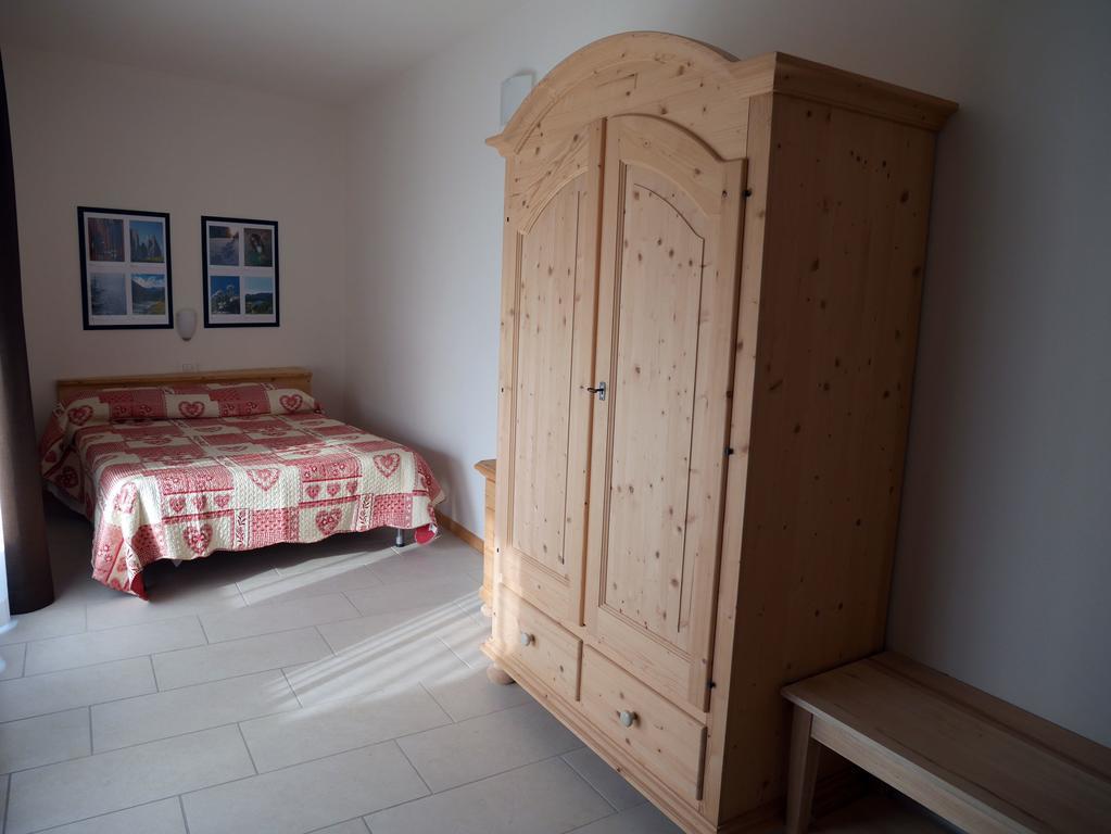 Hotel Elbele Garni Folgaria Zewnętrze zdjęcie